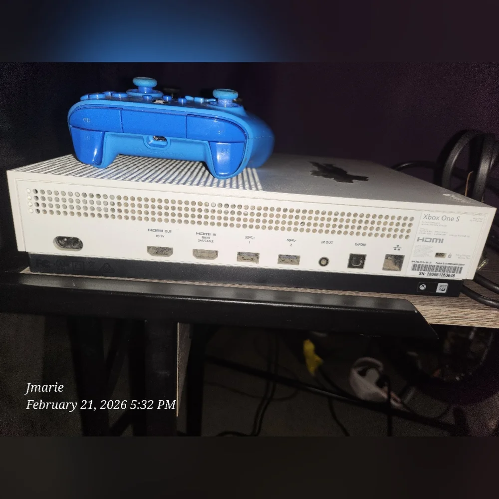 Microsoft Xbox One S 500GB White Console Bundle with 2 Controllers